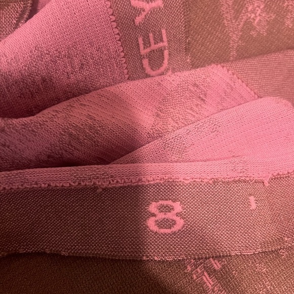 Lululemon Swiftly Tech L/S Shirt 2.0 in Shadow Bloom Roasted Brown/Brier Rose - Picture 11 of 11